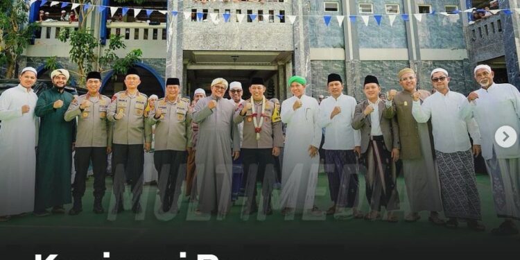Kunjungi Ponpes di Pasuruan, Kapolri Ajak Jaga Persatuan Bangsa