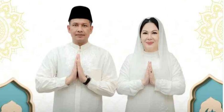 Kombes Pol. Budi Hermanto Beserta Istri Mengucapkan Selamat Menunaikan Ibadah Puasa Ramadhan 1446 H