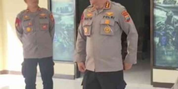 Visi Muslim : Jumat Berkah Polairud Polda Sulut, Dirpolairud Bagikan Bantuan Langsung ke Warga